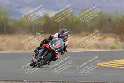 media/Sep-10-2022-SoCal Trackdays (Sat) [[a5bf35bb4a]]/Turn 6 (1140am)/